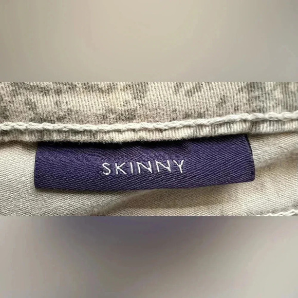 NYDJ | ladies Python print skinny pants/jeans. Size: 8 - Picture 4 of 16